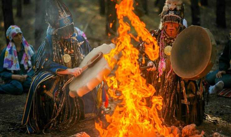  алтайские шаманы – горловое пение мощное 