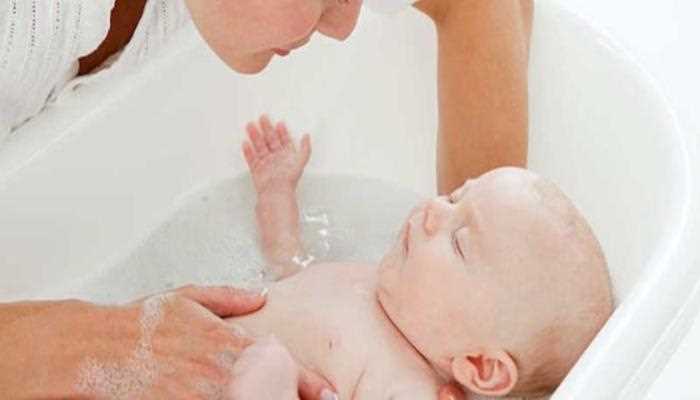 как правильно умыть ребенка от сглаза святой водой