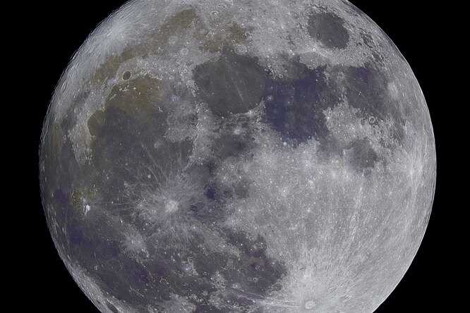 почему луна всегда повёрнута к земле одной стороной